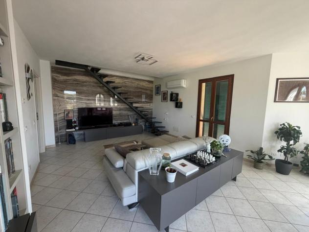 Villa in vendita a Luni 122 mq Rif: 1428522