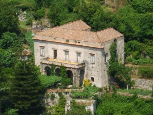 Immobile di prestigio 1000 mq in Vendita a Maiori
