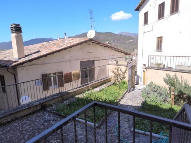 Abitazione nel Centro Storico di Preci con Giardino privato panoramico - Foto 5