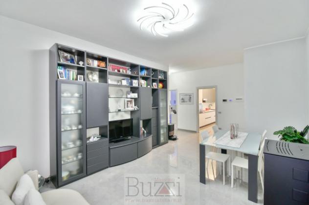 Villa di 205 m² con 4 locali e box auto doppio in vendita a Seregno - Foto 11