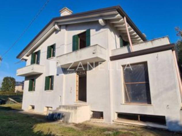 Villa di 450 m² con più di 5 locali e box auto doppio in vendita a Castelfranco Veneto - Foto 2