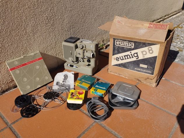 PROIETTORE EUMIG WIEN P8+BOBINE CARTONE TOPOLINO SCATOLA ORIGINALI - Foto 3