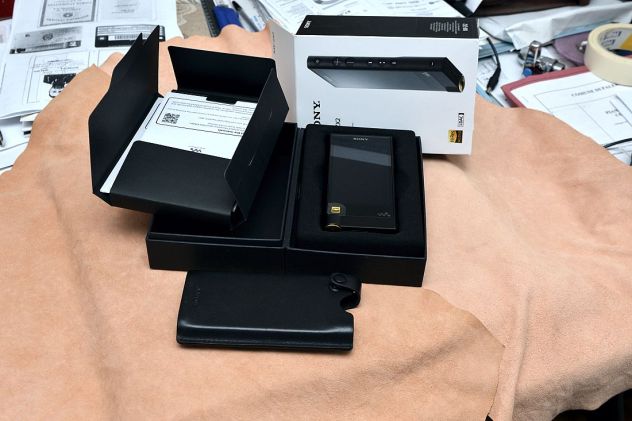 Sony NW-ZX2 WALKMAN HI-RES LDAC 128/528GB Nuovo (regalo) - Foto 4
