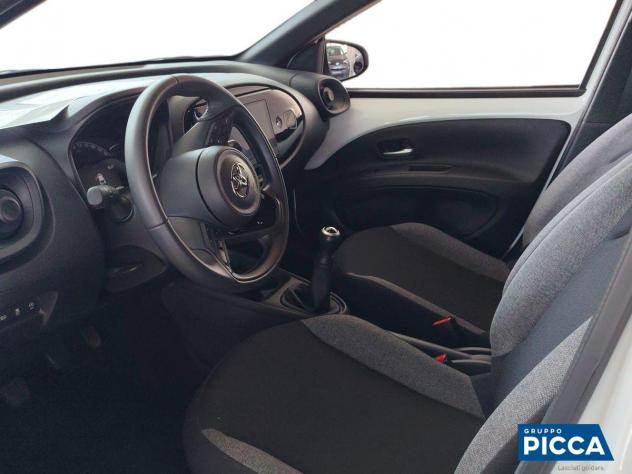 Toyota Aygo X 1.0 Active 72cv - Foto 8