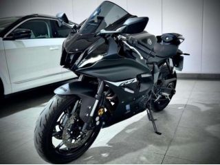 Yamaha YZF-R7