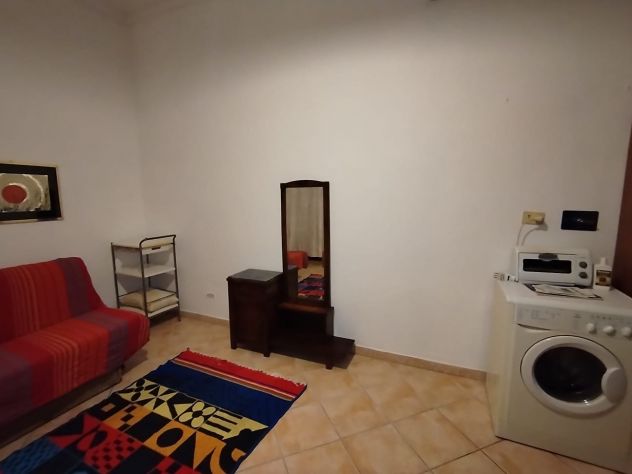 MONOLOCALE IN VIA VANCHIGLIA: 500 euro - Foto 6