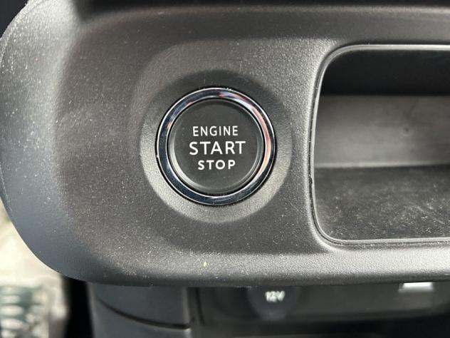 Citroën C3 PureTech 83 S&S Shine CERCHI 16+CLIMA AUTO+FARI LED+KEYLESS - Foto 10