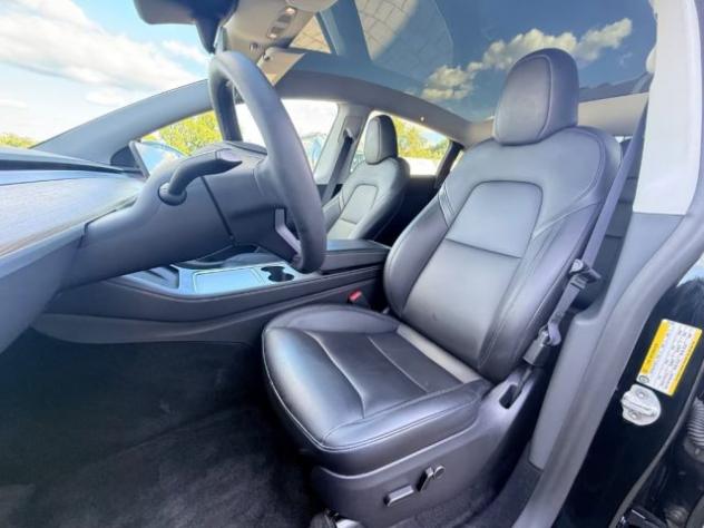 TESLA Model Y RWD rif. 23958132 - Foto 8