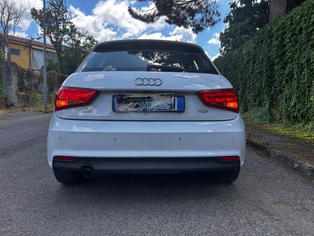 Audi A1 SPB 1.4 TDI Admired - Foto 7