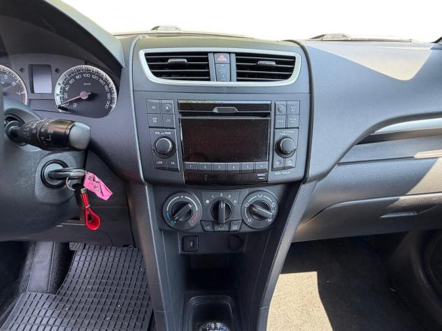 Suzuki Swift 1.2 BENZINA 94 HP NEOPATENTATI - Foto 10