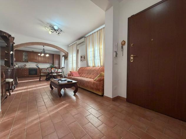 Viareggina in vendita a Arnaccio - Cascina 80 mq Rif: 1451485