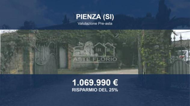 Immobile in asta di 641 m² con più di 5 locali in vendita a Pienza