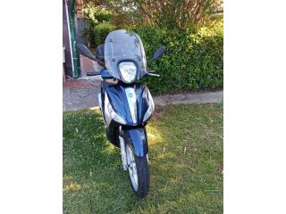 Vendesi Scooter Piaggio MADLEY 150 ABS