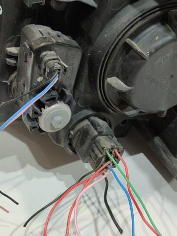 FARO ANTERIORE DESTRO KIA Rio 4° Serie 921021W280 D4FC (11) - Foto 4