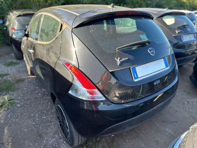 Lancia Ypsilon 1.0 FireFly 5 porte S&S Hybrid Gold - Foto 6