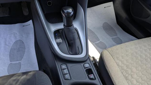 TOYOTA Yaris Business 1.5cc 92cv BRAKE ASSIST TELECAM. AUTOM. rif. 23523052 - Foto 7