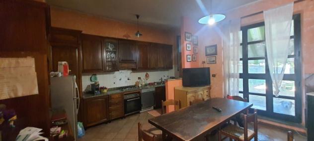 CASA AFFIANCATA DI OLTRE 200MQ ZONA PANICALE - Foto 6