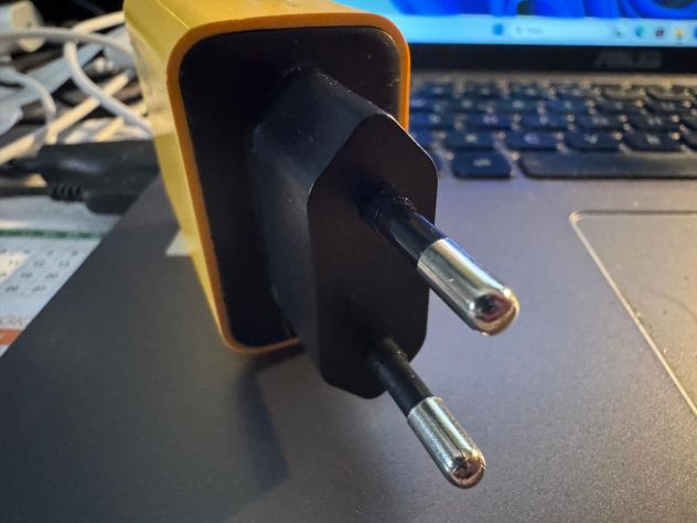 Caricabatterie con 2 prese USB A e 2 prese USB C - Foto 2