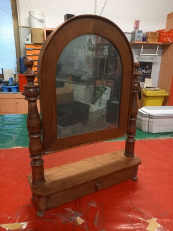 Vendo specchiera da tavolo primi anni del 900