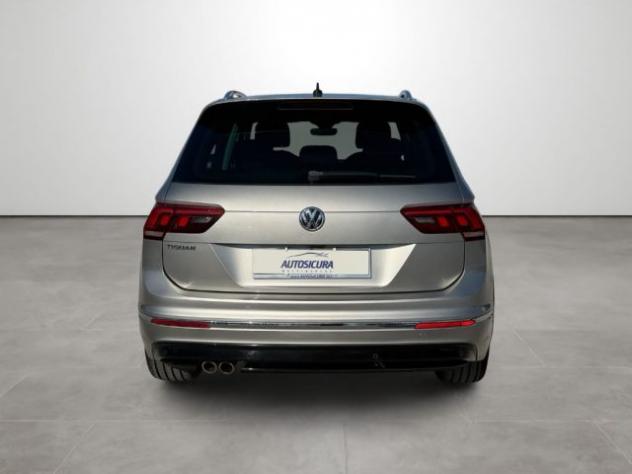 VOLKSWAGEN Tiguan 2.0 TDI SCR Sport BlueMotion Technology rif. 23673672 - Foto 5