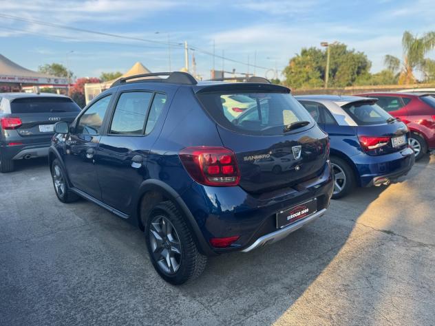 Dacia Sandero Stepway 1.5 dCi 8V 90CV Start&Stop - Foto 4