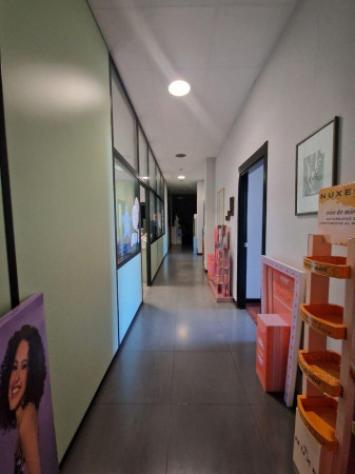 Immobile di 3650 m² con più di 5 locali in vendita a Baranzate - Foto 10