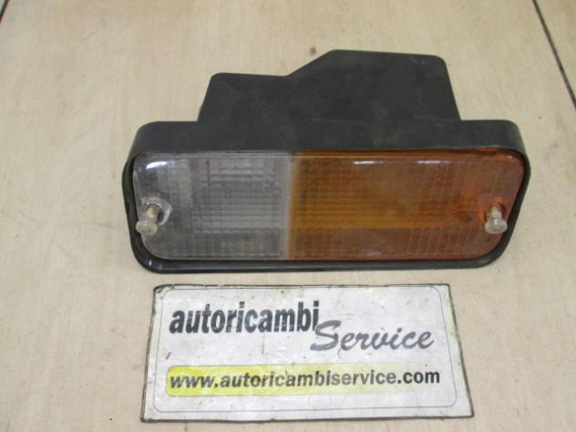 15.136.000 FANALINO FRECCIA INDICATORE DI DIREZIONE ANTERIORE DESTRA STARS FIAT 131 1.6 B PRIMA SERIE RICAMBIO NUOVO