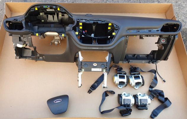 KIT AIRBAG PER FORD FIESTA 2017 IN POI