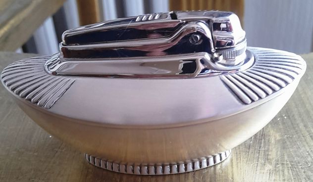 Accendino ronson da tavolo in metallo deco funzionante