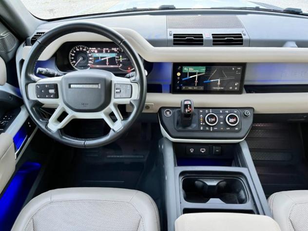 LAND ROVER Defender 110 3.0D I6 200 CV AWD Auto SE *PANORAMA *360° rif. 23973629 - Foto 7