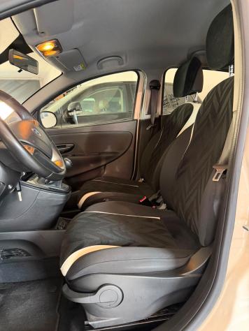 Lancia Ypsilon 1.3 MJT 16V 95 CV 5 porte S&S Platinum - Foto 10