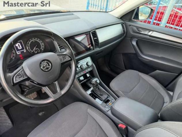 SKODA Kodiaq Kodiaq I 2016 2.0 tdi Executive dsg 7pti - FM708DF rif. 23957461 - Foto 9