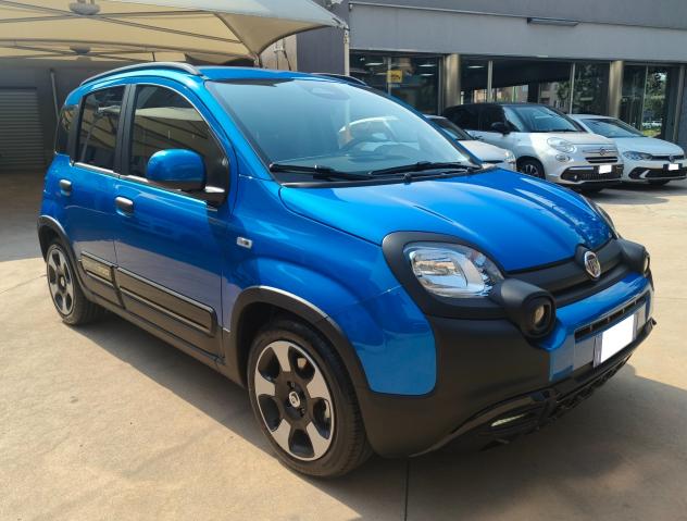 Fiat Panda Pandina 1.0 FireFly 65 CV Hybrid Cross