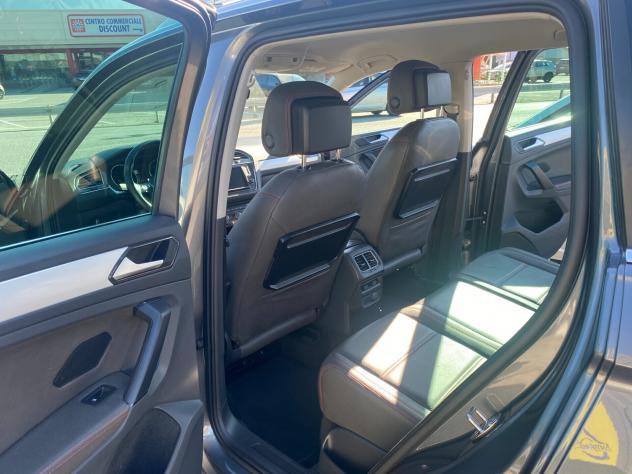 Volkswagen Tiguan 2.0 TDI SCR Business BlueMotion Technology - Foto 10