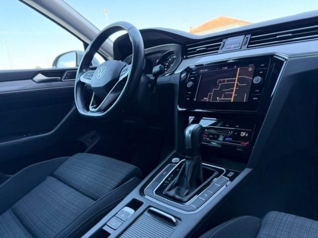 VOLKSWAGEN Passat Variant 2.0 TDI SCR EVO DSG Business rif. 24118651 - Foto 9