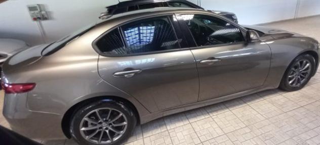 ALFA ROMEO Giulia 2.2 Turbodiesel 180 CV Super MANUALE rif. 24070035 - Foto 2