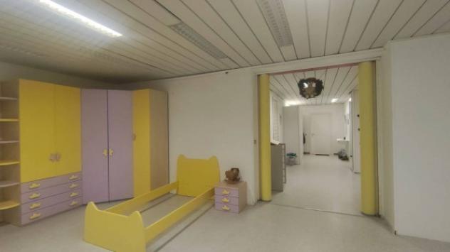 Immobile in asta di 245 m² con più di 5 locali in vendita a Scandale - Foto 2