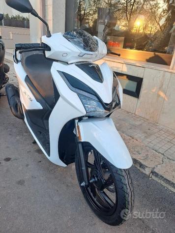 Tnt xcs 125 abs 15cv start & stop garanzia ufficia - Foto 4