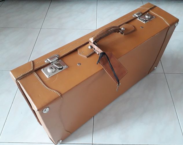 Valige vintage da collezione in materiali e dimensioni varie ,buono lo stato - Foto 4