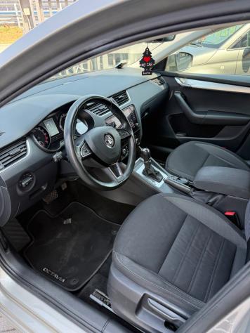 Skoda Octavia 1.6 TDI CR 115 CV DSG Style - Foto 7