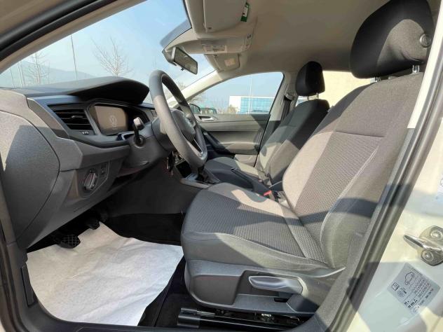 Volkswagen Polo 1.0 LIFE 80cv NEOPATENTATI - Foto 3