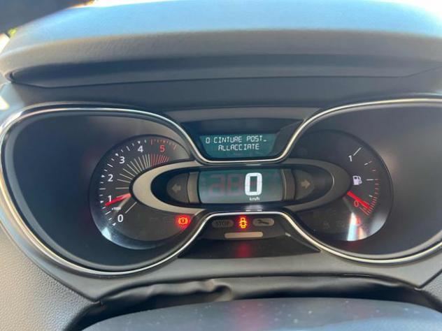 RENAULT Captur dCi 8V 90 CV EDC Start&Stop Energy Intens rif. 23936864 - Foto 9