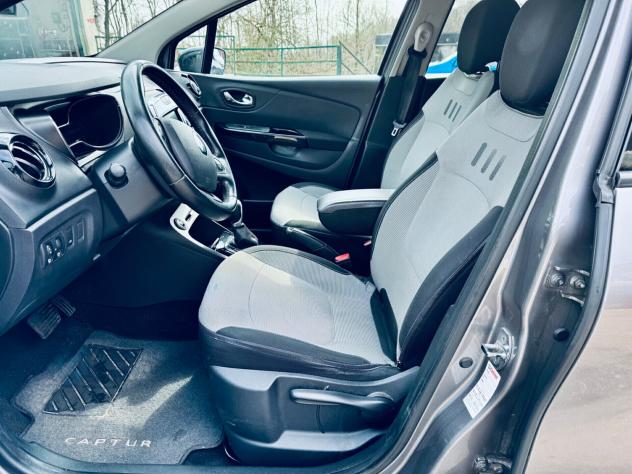Renault Captur TCe 120 CV Automatica - Foto 9