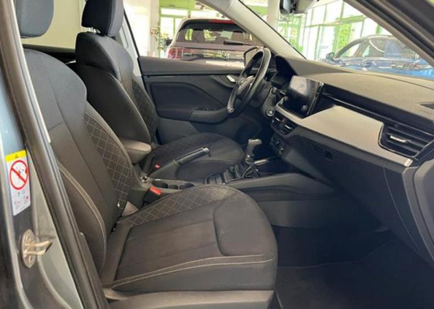 Škoda Kamiq 1.0 TSI 110cv DSG Ambition - Foto 10