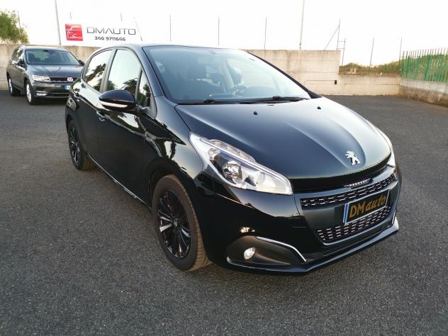 Peugeot 208 BlueHDi 75 5 porte Black Line 2 - Foto 6