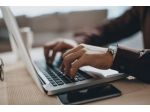 SEO SEM Esperto AI Webmaster E-Commerce Social Media Manager copywriter