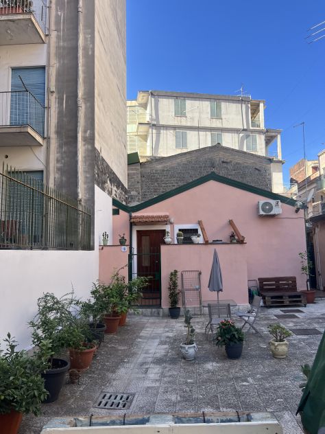 MONOLOCALE IN AFFITTO CATANIA