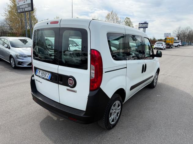 Fiat Doblo 1.3 95 cv 5 POSTI - Foto 4