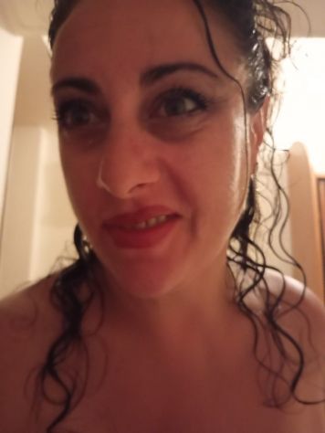 DA NON PERDERE ITALIANA VERA VIDEOSEXYCHAT E MIEI VIDEO CASALINGHI AMATORIALI - Foto 3 Tel:3532081846