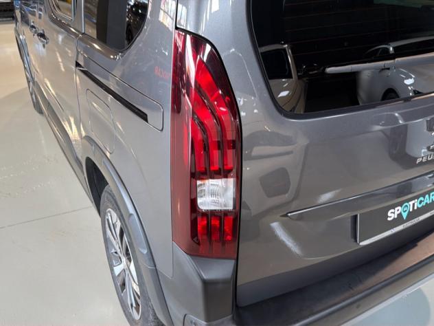 Peugeot Rifter 1.5 BlueHDi 130 S&S EAT8 GT Line Standard - Foto 10
